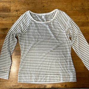 Old Navy long sleeve lightweight shirt